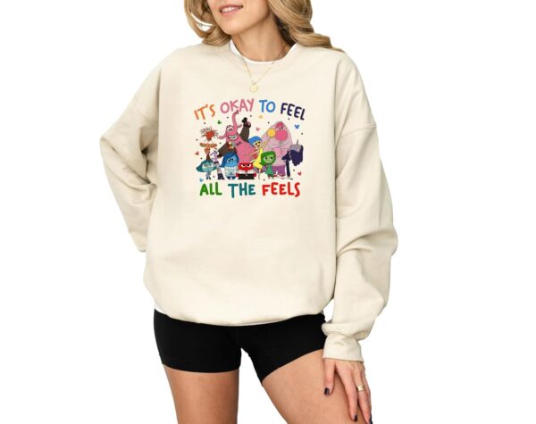 It’s Okay to Feel All the Feels Sweatshirt, Mental Health Awareness Inside Out Graphic Sweater, Therapy Teacher Sweatshirt, Emotional Wellness Motivational Sweatshirt