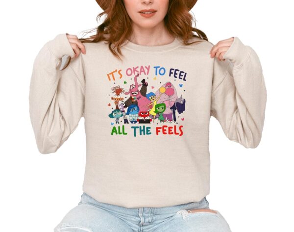 It’s Okay to Feel All the Feels Sweatshirt, Mental Health Awareness Inside Out Graphic Sweater, Therapy Teacher Sweatshirt, Emotional Wellness Motivational Sweatshirt