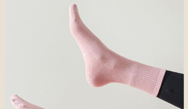 Pilates Yoga Socks with Grips for Women - Crew Length Ballet Barre Socks - Sticky Workout Hospital Socks