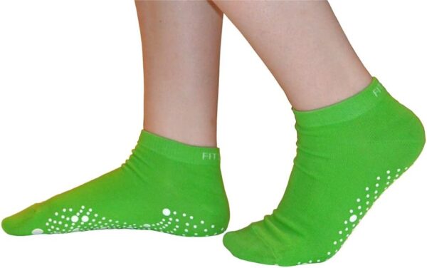 Grip Socks - Yoga, Martial Arts, Dance Anti-Slip/Non-Slip, 1 Pair, US Size 8-10.