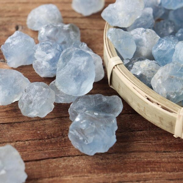 Apengshi 0.97 lb（440g) Natural Celestite About 0.59-1.18in Healing Crystal Tumbled Rough Stone Chakra Raw Stone Meditation Reiki Collection