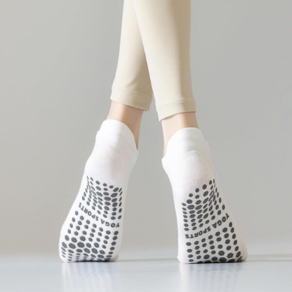 4 Pairs Pilates Socks for Women Grip Socks Non Slip Yoga Socks Grippy Socks for Barre Hospital Ankle Socks