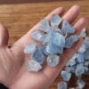 Apengshi 0.97 lb（440g) Natural Celestite About 0.59-1.18in Healing Crystal Tumbled Rough Stone Chakra Raw Stone Meditation Reiki Collection