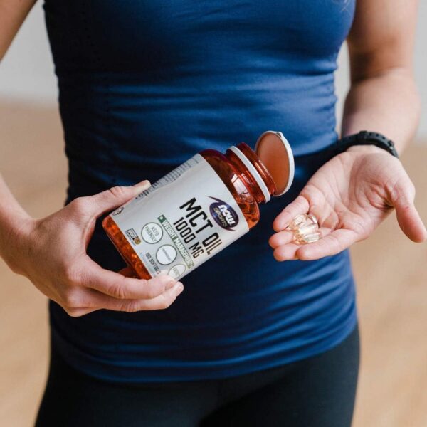 61LJTdQB84L._AC_SL1000_.jpg NOW Foods Sports Nutrition, MCT (Medium-chain triglycerides) Oil 1,000 mg, Weight Management, 150 Softgels