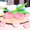 QINJIEJIE Rose Quartz Cat Decor Pink Gift Crystals Sleeping Cat Statue Stone Figurine Carved Polished Gemstones Decors Office Room Home Desk Lucky Healing Valentines Decoration for Women Cat Lover