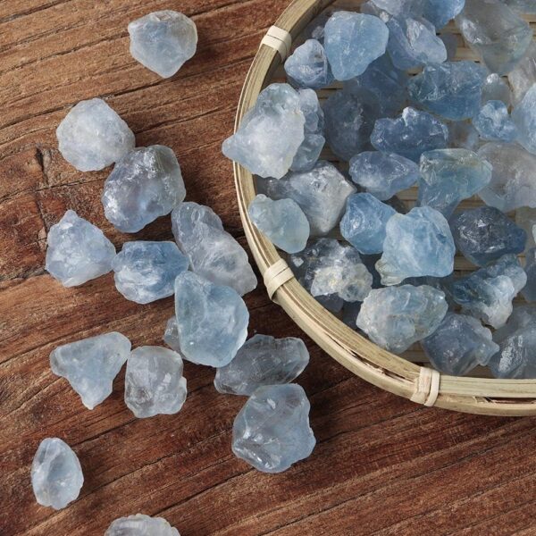 Apengshi 0.97 lb（440g) Natural Celestite About 0.59-1.18in Healing Crystal Tumbled Rough Stone Chakra Raw Stone Meditation Reiki Collection