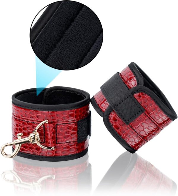 Spreader Bar Heavy Duty Stainless Steel Expandable Black Bar Home Gym with 4pcs Furry Purple Adjustable Strap,Sports Aid Training Fitness Gear Pilates Aid Kit,Yoga Set (Black+Red Crocodile PU Kit)