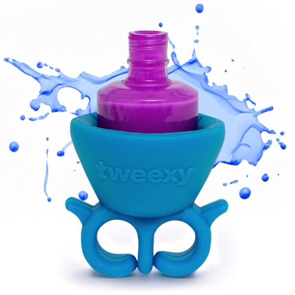 tweexy Wearable Nail Polish Holder Ring - Ideal Gift for Teenage Girls - Nail Polish Holder Stand for Manicure & Pedicure, Fingernail Painting - Nail Polish Accessories (Beach Glass Blue)