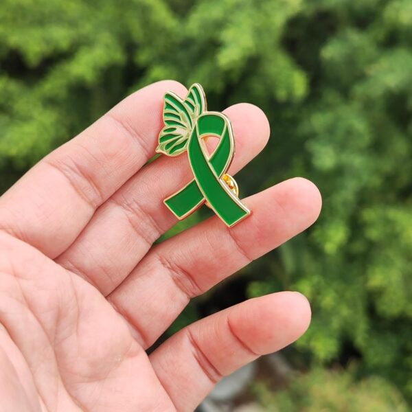 For Ribbon Pin Awareness Items There is Hope Enamel Lapel Pin Love Brooch Badge for Backpacks Hats Bags Clothes Decoration