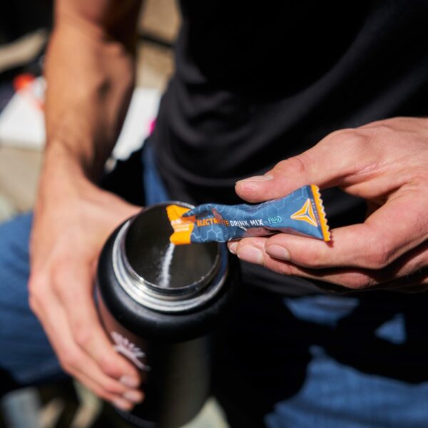 Electrolyte Powder Drink Mix, Travel Ready Stick Packs, Extreme Re-Hydration, Low Sugar, Prevent Dehydration, Eliminate Cramps (Variety Pack)