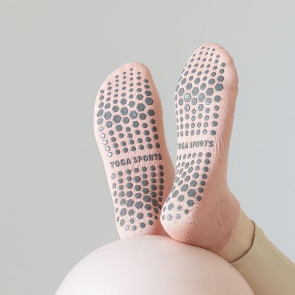 4 Pairs Pilates Socks for Women Grip Socks Non Slip Yoga Socks Grippy Socks for Barre Hospital Ankle Socks