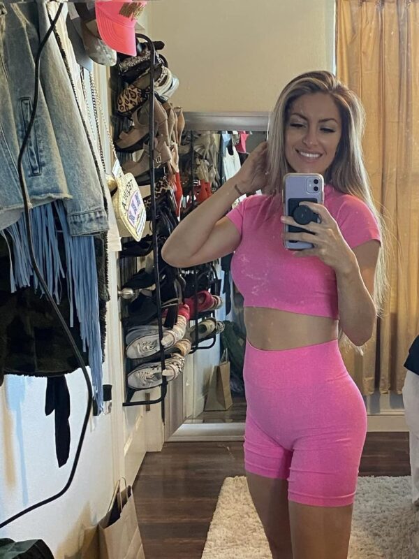 IWEMEK Women Seamless Yoga Outfits 2 Piece Workout Short Sleeve Crop Top with High Waisted Running Shorts Sets Activewear