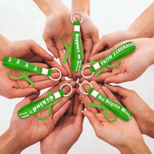 100 Pcs Mental Health Awareness Silicone Keychain Gifts Green Awareness Ribbon Green Mental Faith Courage Hope Keychain for Adult Man Woman Gift