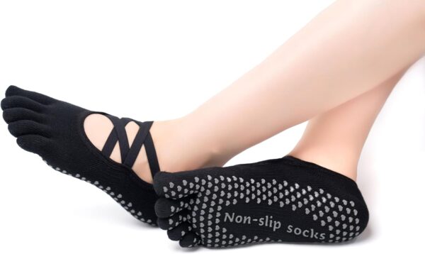 Women Non-Slip Full Toe Grip Socks With Straps, Designed For Yoga, Pilate, Dance, Ballet, Barre Or Gym Workout