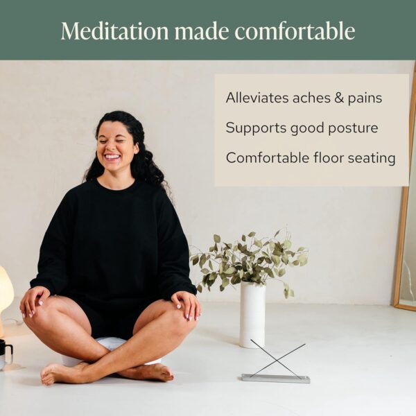 Mindful & Modern Large Meditation Cushion for Zafu Yoga - Meditation Pillow for Sitting on the Floor - Buckwheat Hull Filled Yoga Cushion with Removable, Washable 100% Cotton Cover and Carry Handle