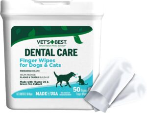 Vet's Best Dental Care Finger Wipes for Dogs, Plaque & Tartar Remover For Teeth, Dog Dental Care Freshens Breath, Teeth Cleaning Finger Wipes for Dogs & Cats, Dog Wipes, Pet Wipes For Cats, 50 Count
