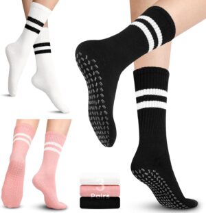 Pilates Socks with Grips for Yoga, Barefoot, Ballet, Barre, Hospital Non Slip Anti Skid Socks for Women and Men