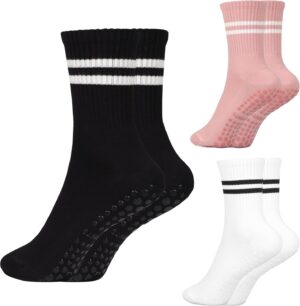 Pilates Socks with Grips for Women,3 Pairs Cotton Non Slip Yoga Crew Socks for Barre, Ballet, Dance, Workouts