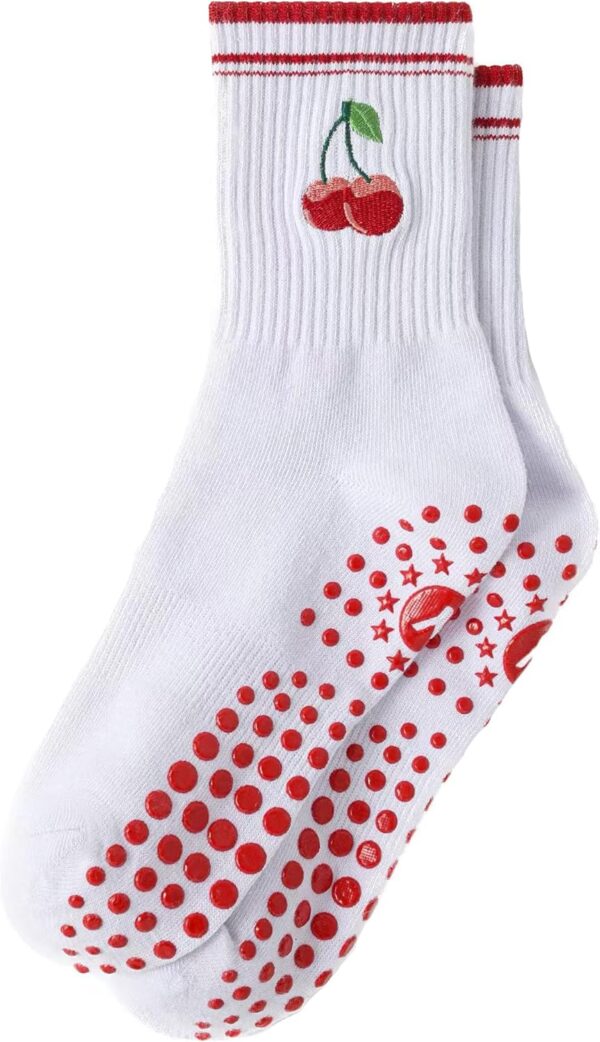 Yawlsow Pilates Grip Socks for Women Yoga Grippy Socks Cute Barre Non Skid Athletic Crew Sticky Socks Workout Hospital
