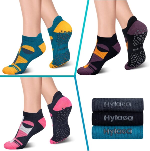 Hylaea Unisex Non Slip Socks with Grip for Yoga, Hospital, Pilates, Barre | Ankle, Cushioned