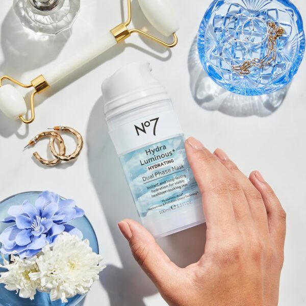 81MOsTg5gsL._SL1500_.jpg No7 HydraLuminous+ Hydrating Dual Phase Face Mask - Hyaluronic Acid Overnight Face Mask with Vitamin B3 Niacinamide for Skin Barrier Repair & Radiant-Looking Skin (3.5 Fl Oz)