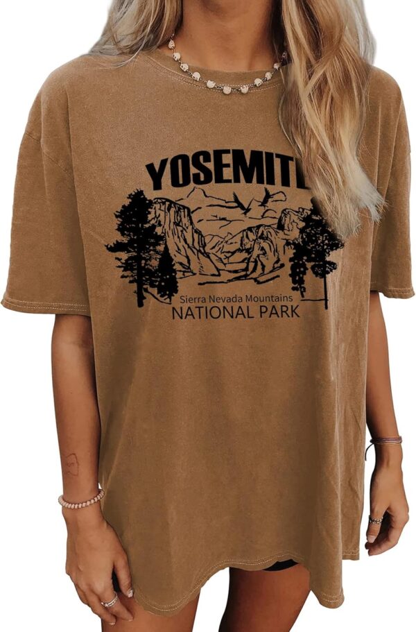 CSDAJIO Women's Graphic Oversized Tshirt Vintage Half Sleeve Round Neck Baggy Tee Summer Casual Tunic Shirt