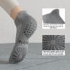Hstyle 6 Pairs of Yoga Socks with Grips for Women and Men,Ideal for Ballet,Barefoot Workout,Pilates Grip Socks Non Slip Socks