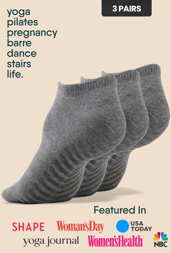 Gripjoy Grip Socks for Women and Men - Non Slip Socks - Yoga Socks with Grippers - Hospital Socks Non Skid - 3 Pairs
