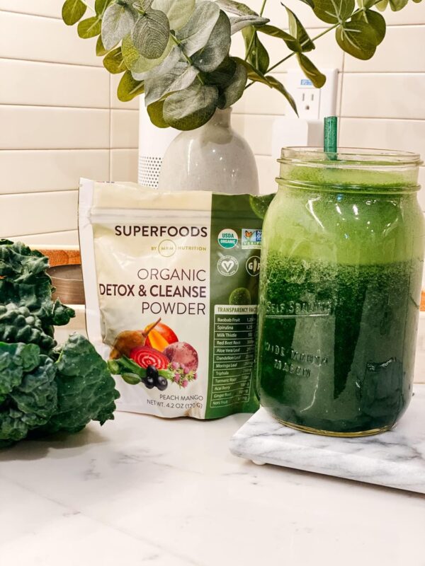 MRM Nutrition Organic Detox and Cleanse Powder | Peach Mango Flavored | Gentle Daily Detox | Superfoods | Antioxidants + Chlorophyll + Phycocyanin + Electrolytes | 15 Servings
