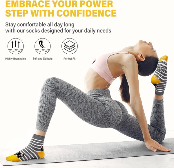 Hellomamma Grip Socks for Women, Non Slip Yoga Animal Socks for Pilates Dance Hospital Ballet Workout Non Skid Cat Socks
