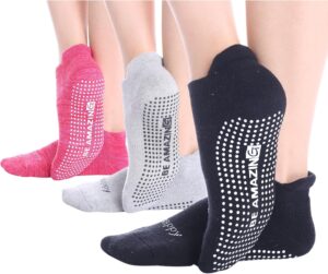 Non-Slip Socks Yoga Barre Pilates Hospital Maternity Sock w/Grips for Women Men 2-Pairs Black