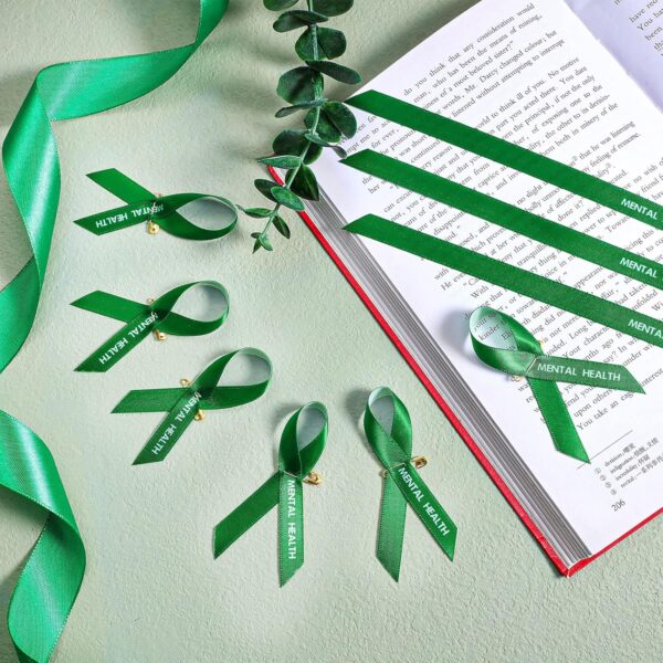 Hanaive 150 Pcs Mental Health Awareness Ribbons Green Satin Fabric Ribbons with Safety Pins Mental Health Awareness Items for Charity Public Social Event Welfare Supplies