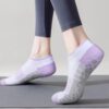 YUEDGE Yoga Pilates Socks for Women Size 6-11, Non Slip Breathable Cushioned White Cotton Ankle Grip Socks